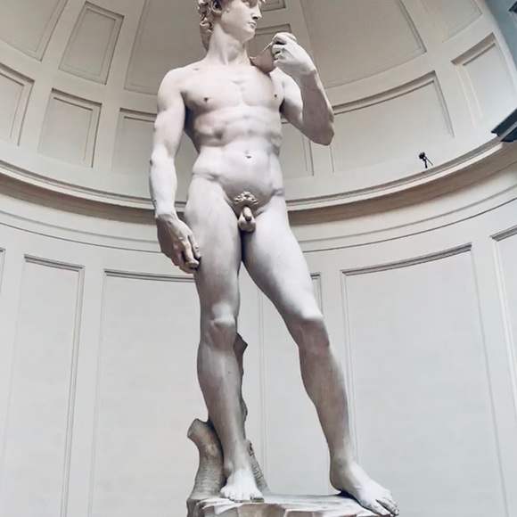 Author & YouTuber & now Posh Ambassador! - Picture 4 of 5